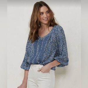 Lauren Conrad blue peasant blouse